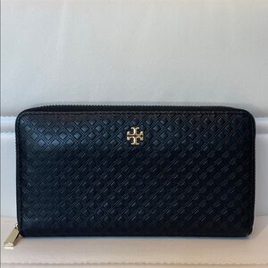 Tory Burch Black Quilted Wallet